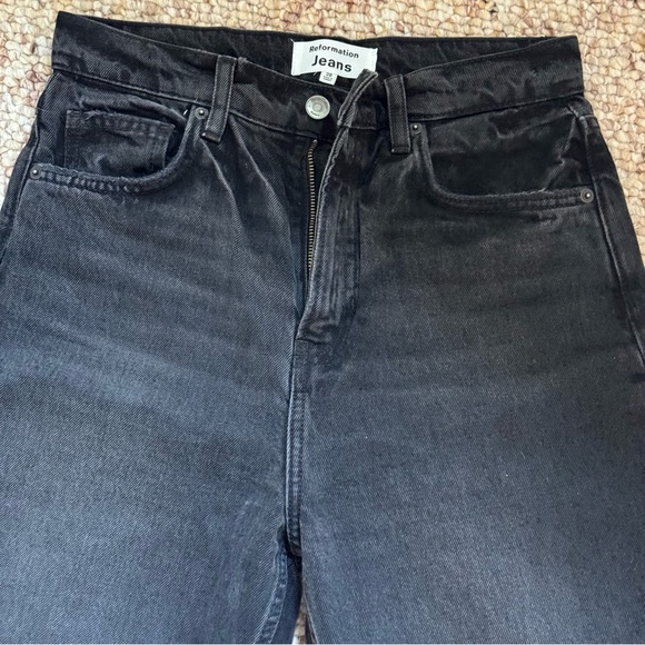 Reformation Wilder high rise cropped wide Jean in Trinity - Picture 6 of 8